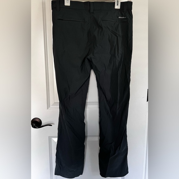 Men’s Eddie Bauer Slim Horizon Guide Chino pants 34x32 - Picture 2 of 5